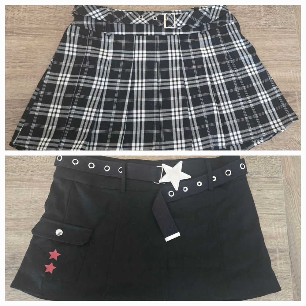 Pair Of Mini Skirts - Hot Topic, Size Large